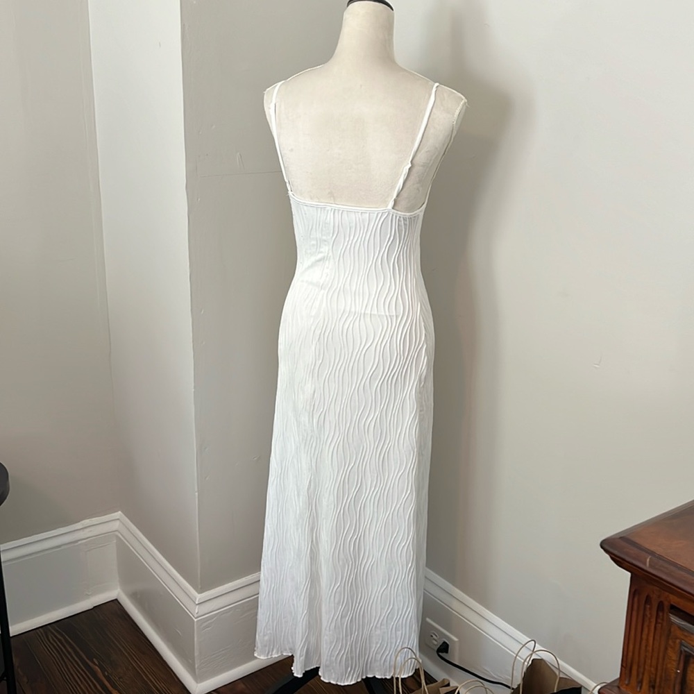 White maxi dress